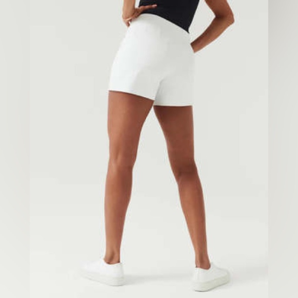 SPANX High-Waist Sculpting Shorts in White❤️LOWEST PRICE FIRM❤️ - Picture 3 of 13